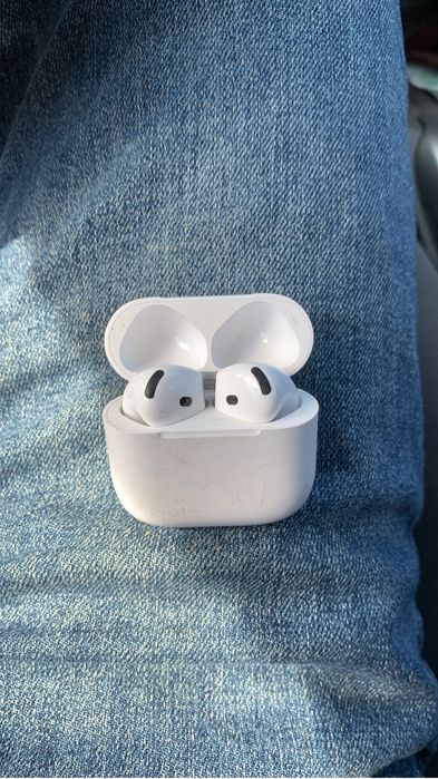 airpods 4 оригинал