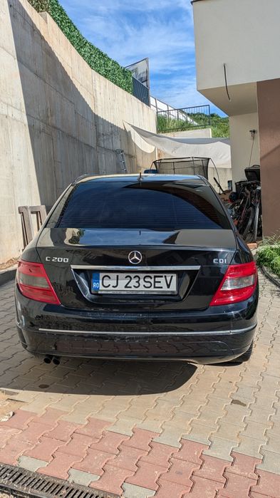 MERCEDES-BENZ E-Class 2011 — imagine 3
