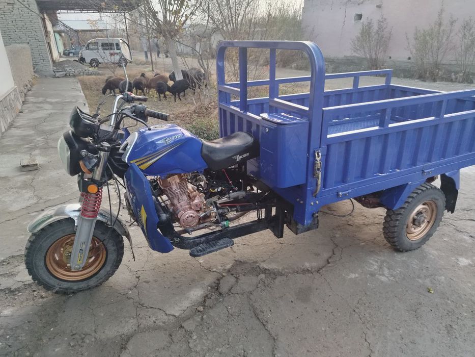 Muravey sotiladi xamyonbop narxda