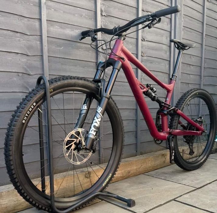 Specialized Status 140 Full Suspension Mountain Bike size L