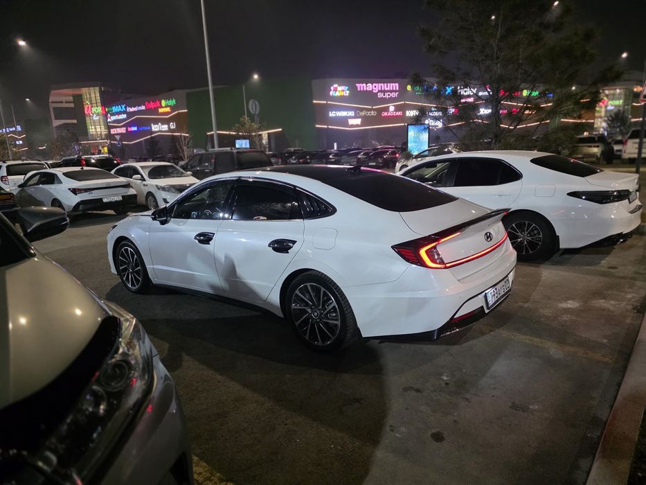 В продаже мащина