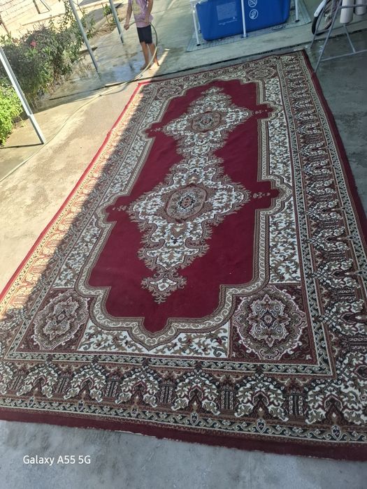 Продаю ковёр б/у