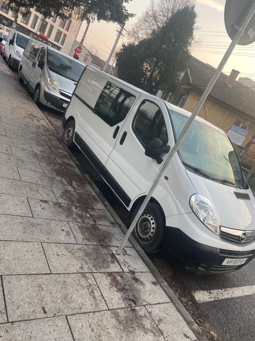 Renault Trafic/Opel Vivaro cabina dubla 2.0cdti 2013euro5 model lung