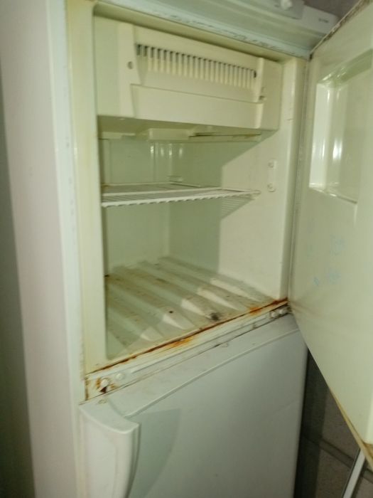 Холодильник индезит