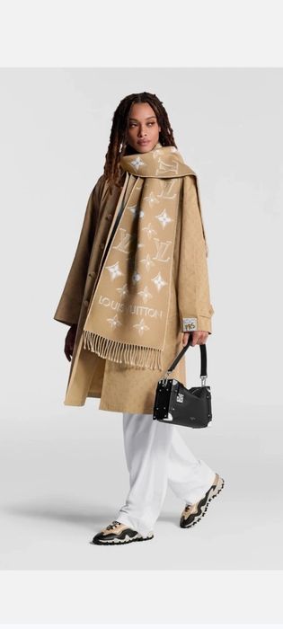 Burberry оригинален шал
