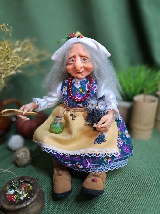Баба Яга интерьерная кукла
