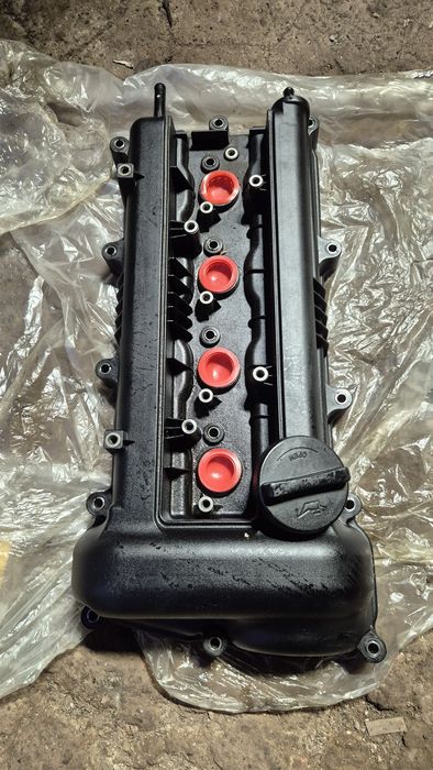 Клапанная крышка