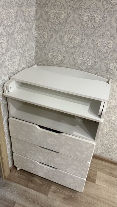 Детский комод с пелинальным столиком