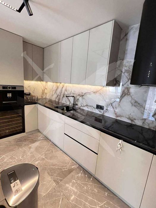 Дава се под наем Четиристаен апартамент в София, Белите брези - 203 кв.м за 2200 € - Снимка #7