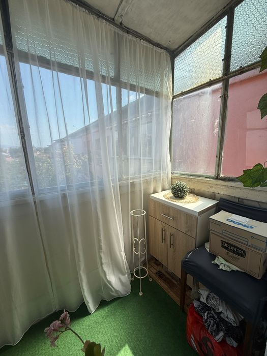 Vanzare apartament 2 camere,semidecomandat,zona linistita si centrala,Caransebeș