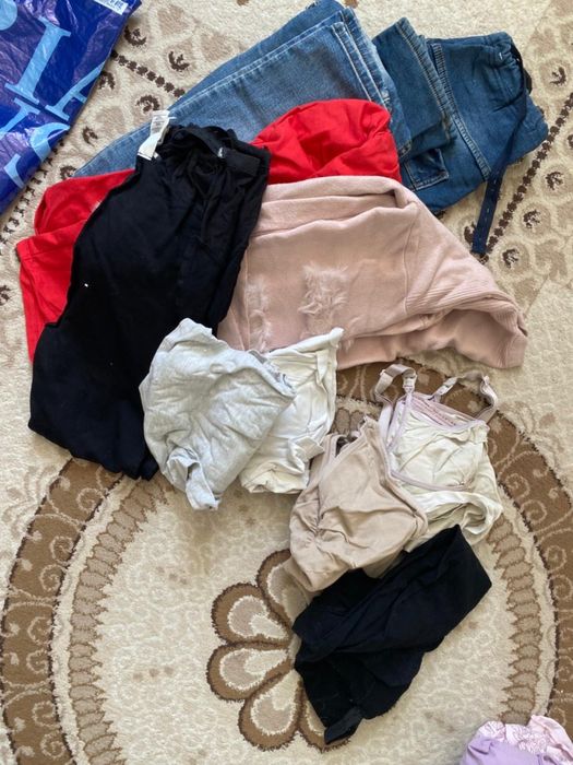 Вещи для беремнных и кормящих!