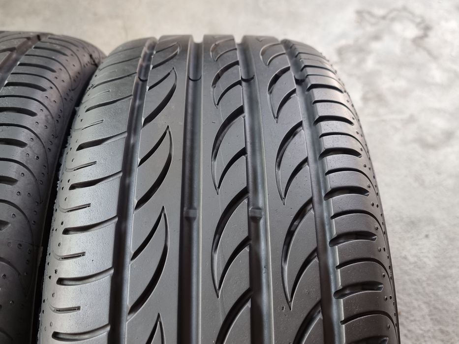 215/45/17 Pirelli 4Броя: 220€ 8мм