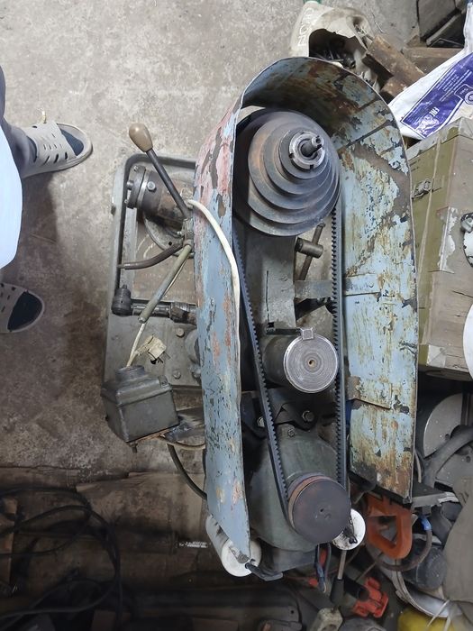 Сверильный станок 220в с тисками