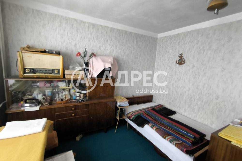 Дава се под наем Двустаен апартамент в Разград, Лудогорие - 67 кв.м за 71400 € - Снимка #1