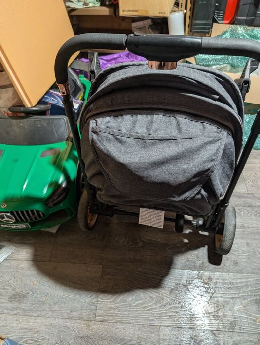 Carucior cu pliere compacta sport cu maner reversibil, tip troller, tr