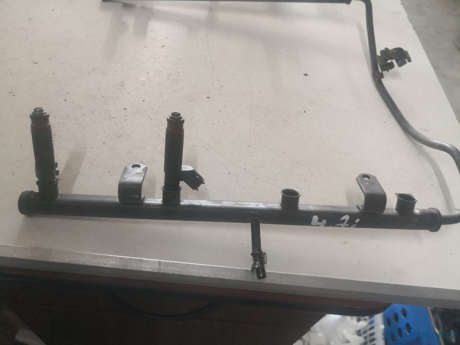 Rampa Retur Injectoare Jeep Grand Cherokee Ii (Wj, Wg) [ 1998 - 2005 ]