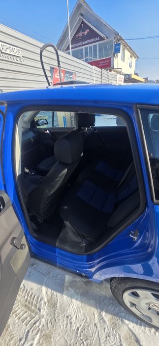 Volkswagen polo 1.2 benzină 2005