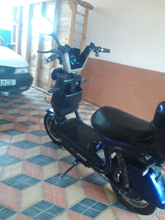 Электр скутер сотилади