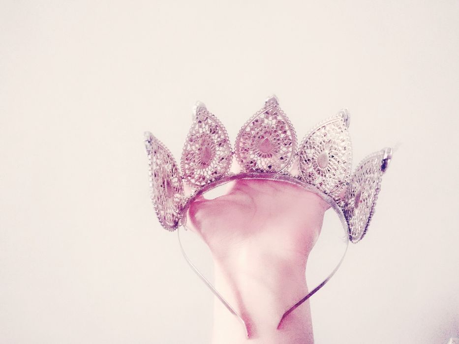 Karona, kelinlar uchun sarpobop