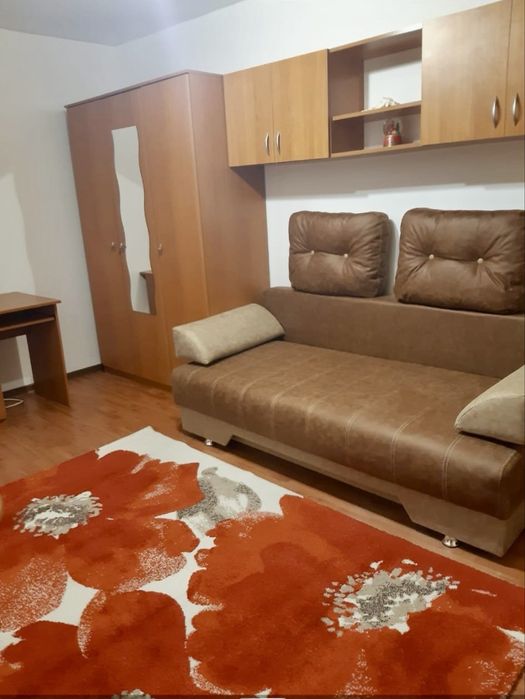 Închiriez garsonieră/ apartament 1 cameră - Calea Aradului