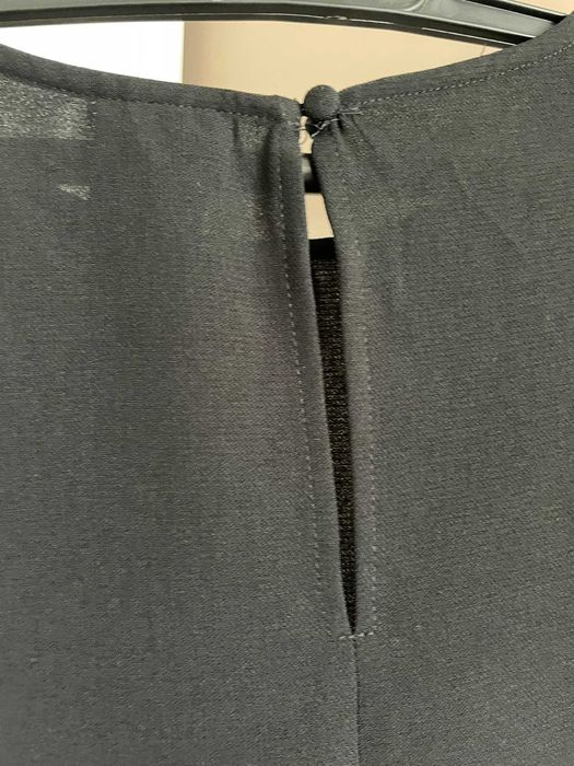 H&M Черна рокля с перли, M/38 EU