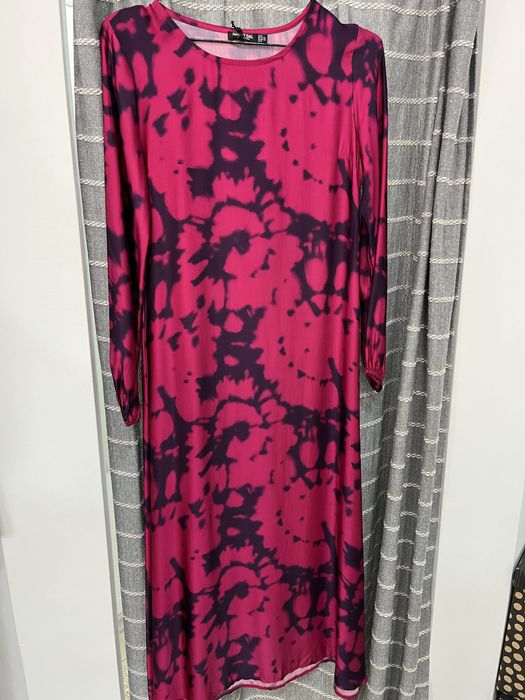 Дамски дрехи на едро от затворил магазин