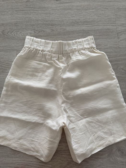 Льняные шорты H&M