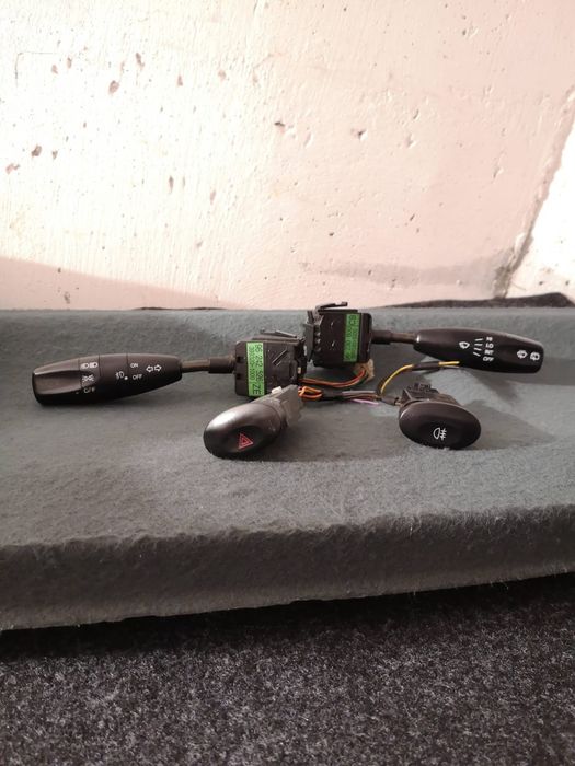 Casetofon original Matiz, bara fata/spate, claxon, triple, alte piese