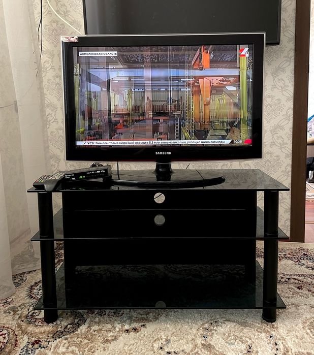 Подставка телевизора