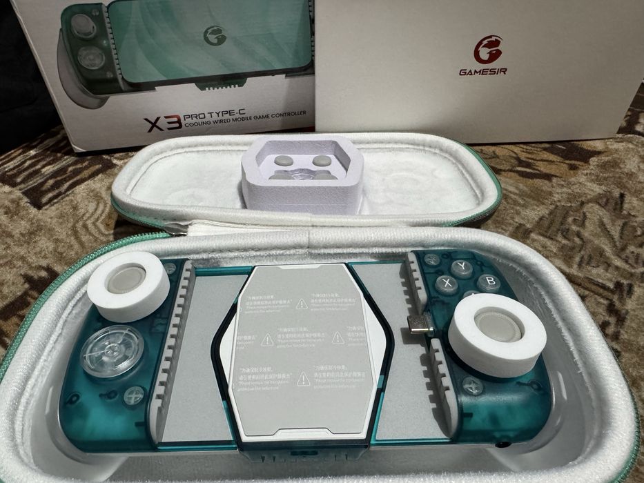 Игровой контроллер для смартфонов: GAMESIR X3 PRO