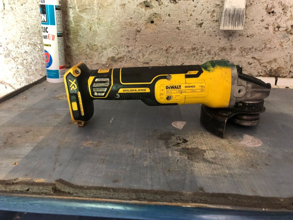 Vând scule dewalt flex și multi fierăstrău