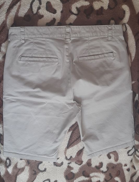 Bermude Bershka, Smog, H&M