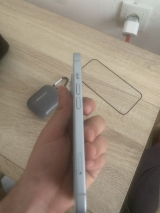 Iphone 15 128гб заблокированный