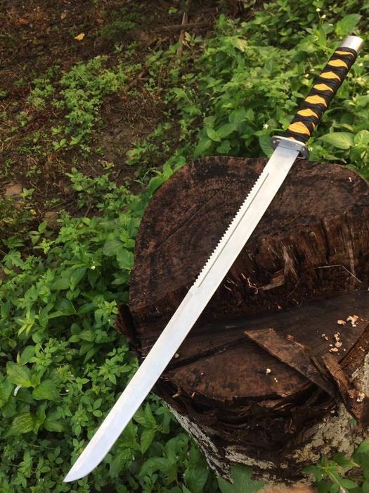 Sabie de vanatoare in teaca de piele cadou, transport rapid , Ninja