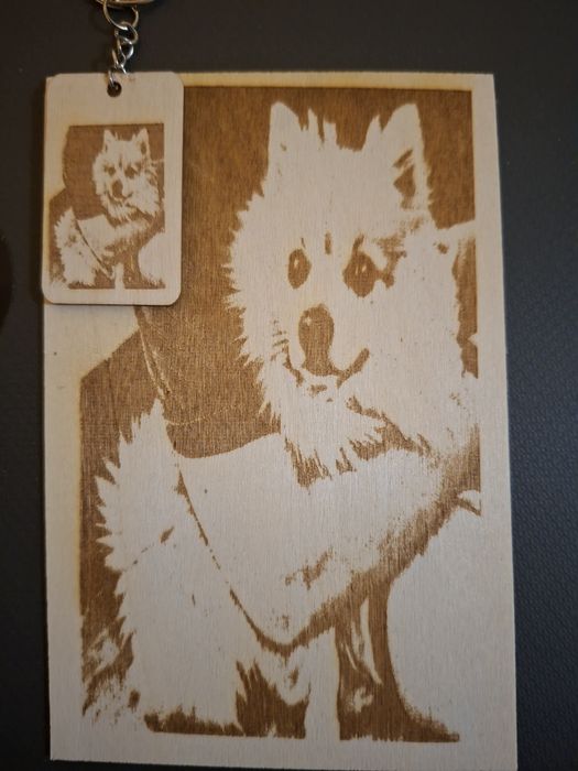 Уникални дървени гравюри – персонализирани подаръци по ваш вкус!