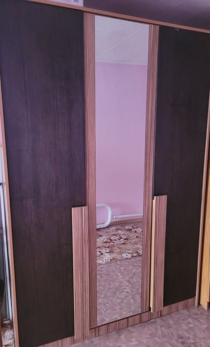 Продам шкаф для одежды