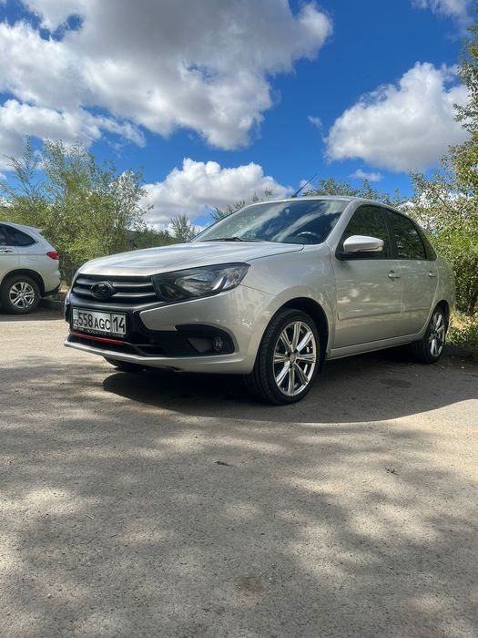 Автомобиль Лада гранта