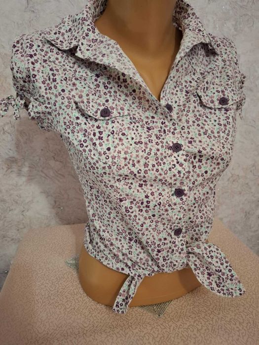 Цветна      Риза