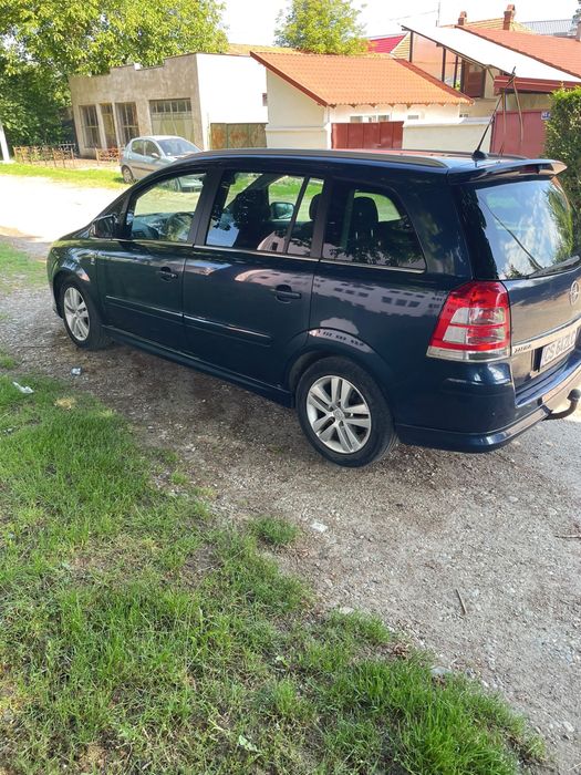 Vand Opel Zafira B 1.7 Diesel 2011