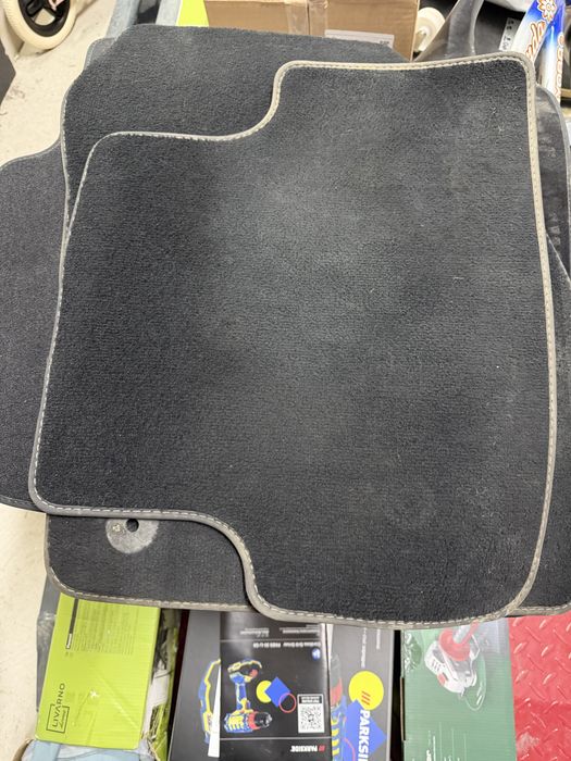 Оригинални стелки за Skoda Octavia 4