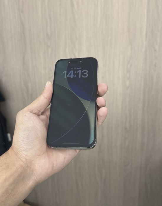 Продам айфон 15 про 128гб