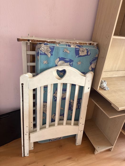 Продается мебель б/у