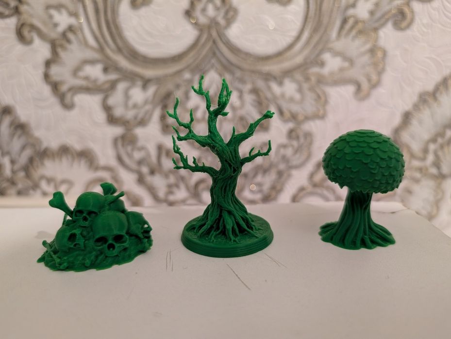 Декор для D&D , деревья и гора скелетов
