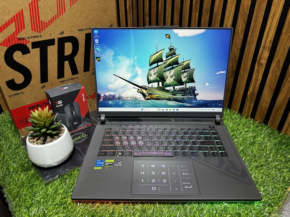 Игровой Ноутбук Asus ROG Strix G16 Core i5-13450HX/16GB/SSD512/RTX4050