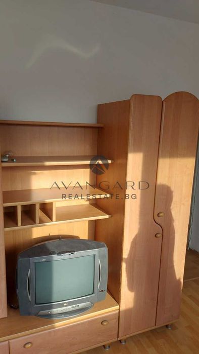 оф.25476 Тристаен с реална квадратура/ Кършияка