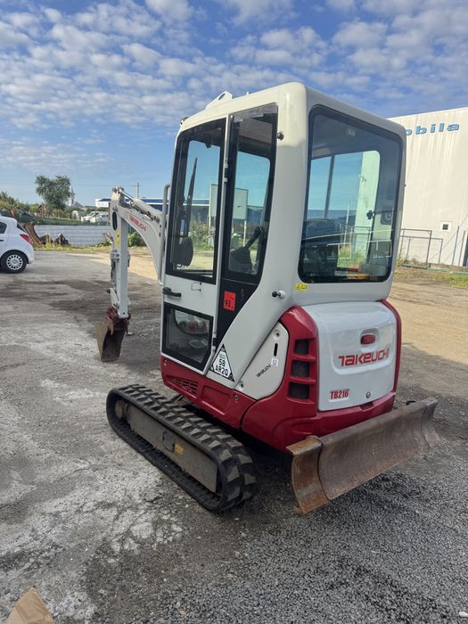 Vand miniexcavator takheuchi TB 216