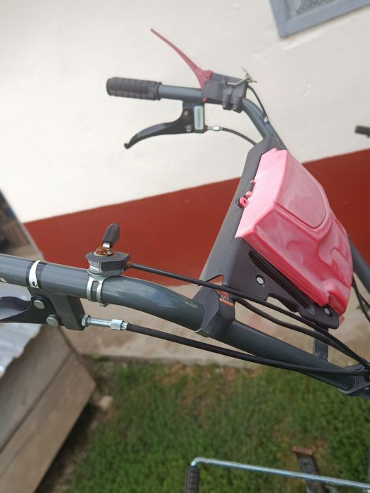 Motocultorul elefant E5 7cp+accesorii si far