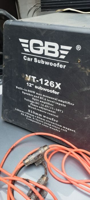 сабвуфер и усилитель