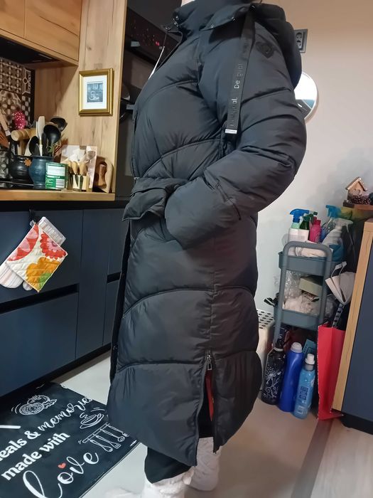 Оригинално зимно яке DESIGUAL