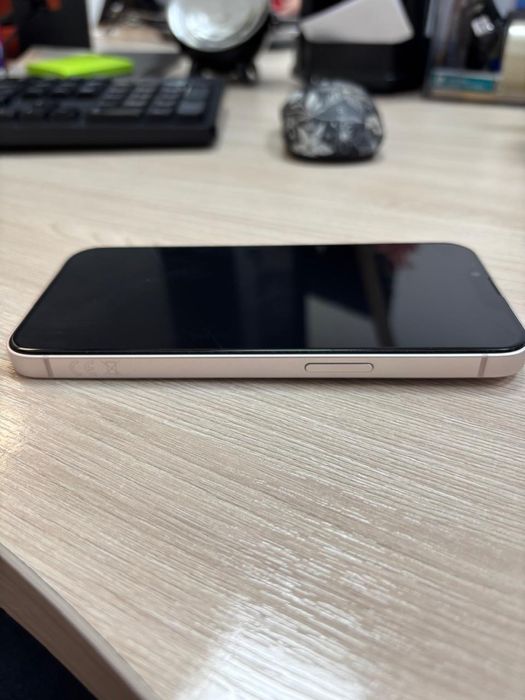 Iphone 13 розовый